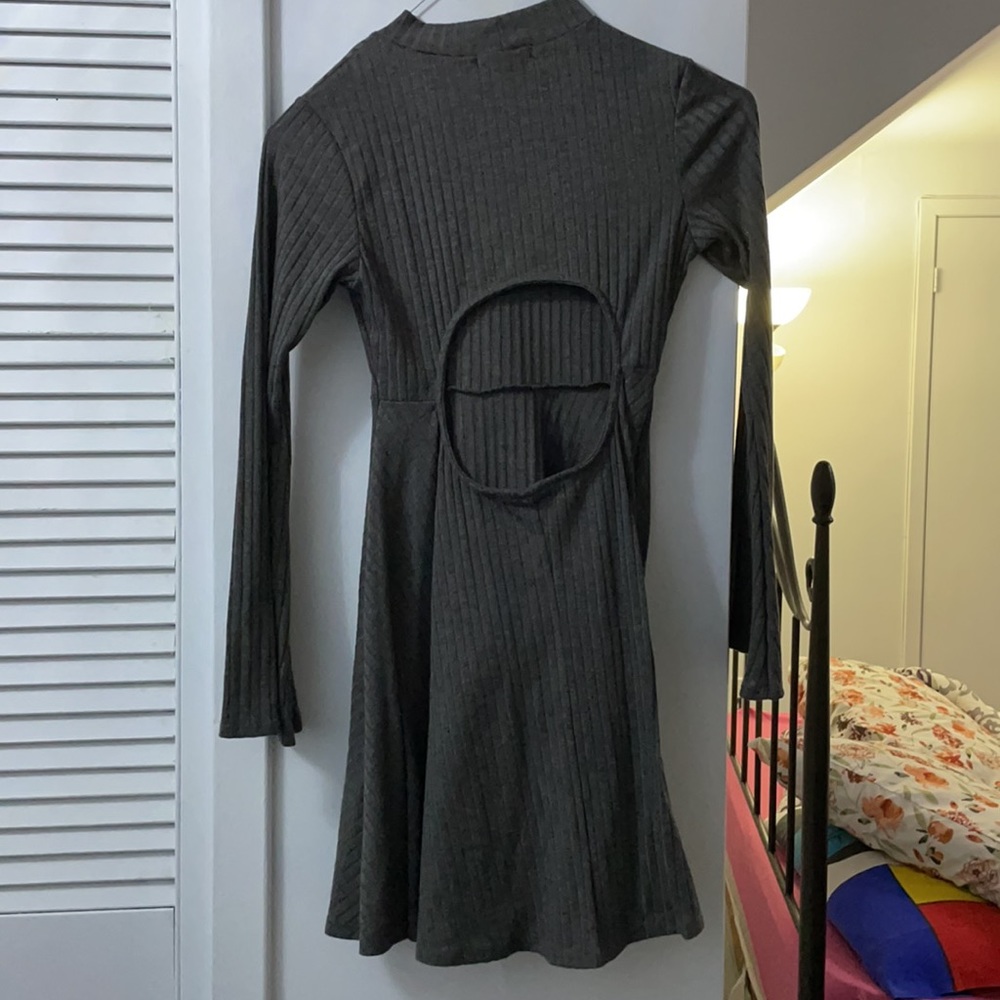 Dress - Picture 2 of 2